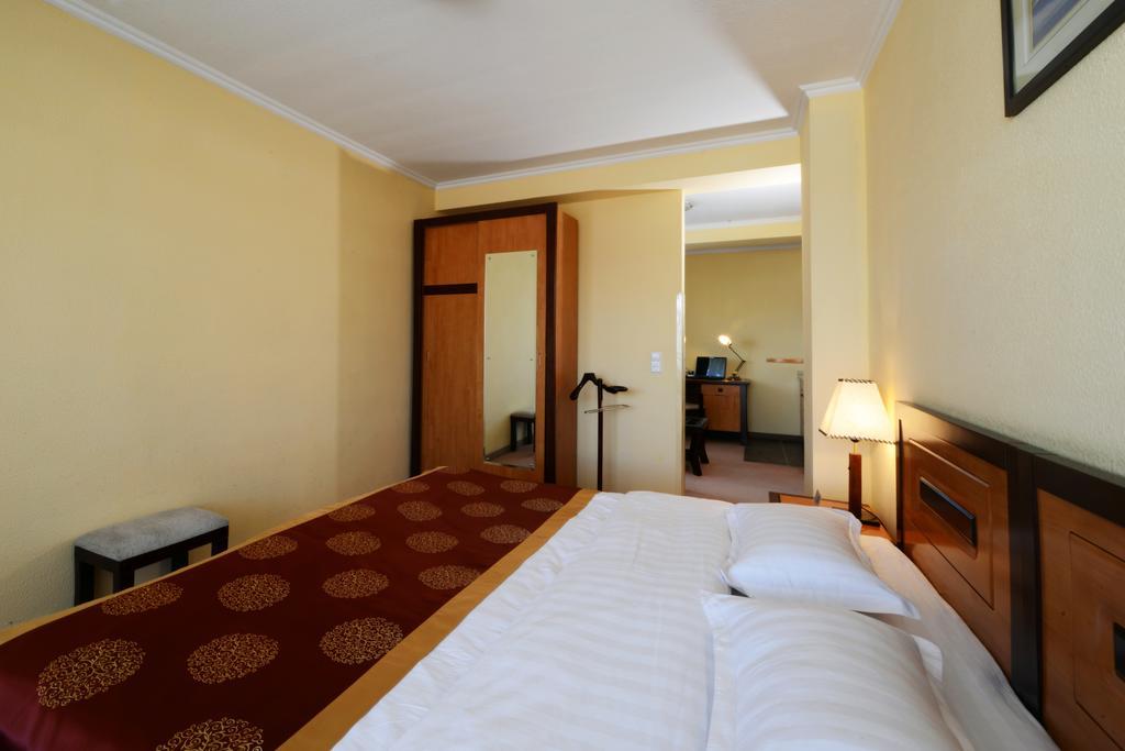 Narantuul Hotel Ulaanbaatar Zimmer foto